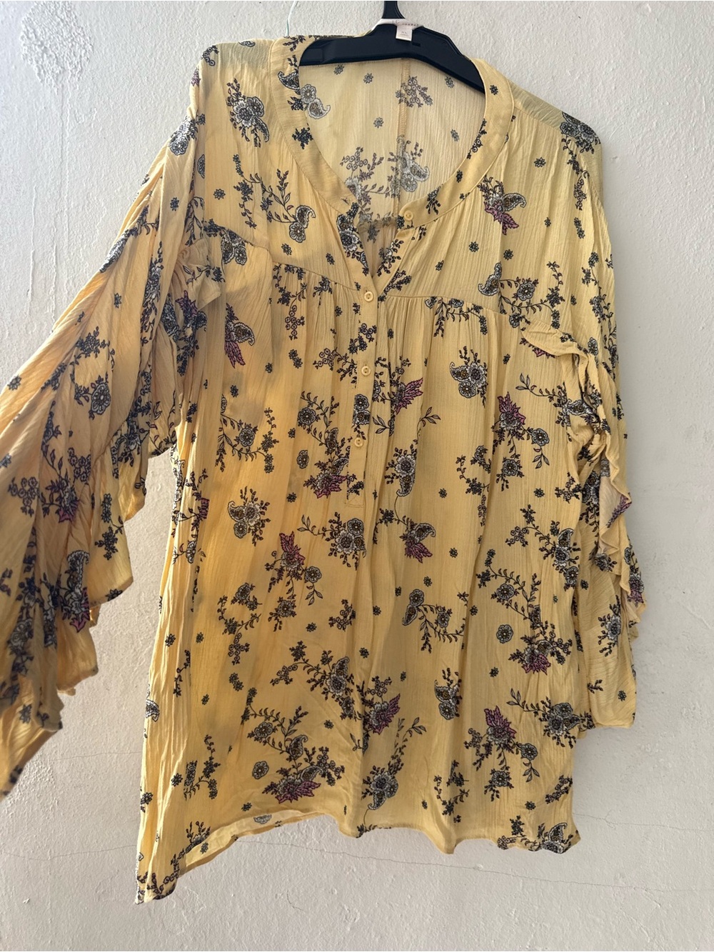 LC Lauren Conrad Yellow Floral Peasant Blouse